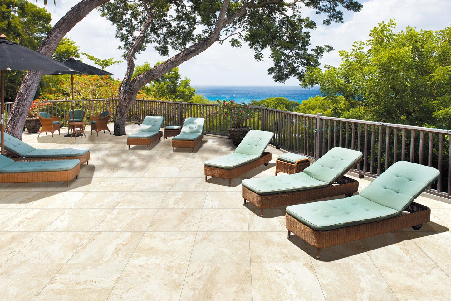 600X600X20 Viewgres Ivory Travertine Ext