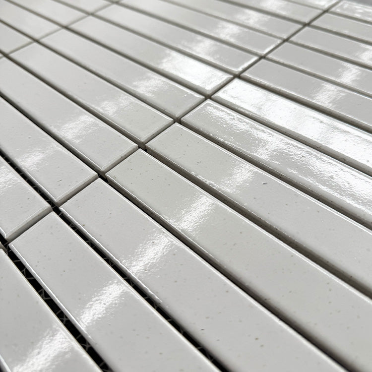 Sabi Finger Mosaic White Glazed Gloss 30x30 2.2x14.7