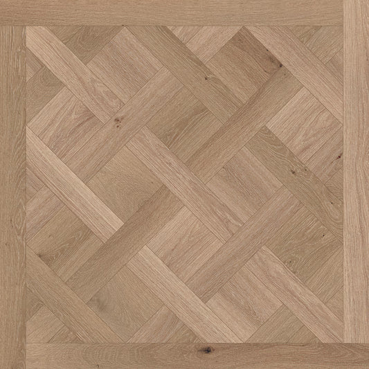 Cambridge Nogal 120×120 – Price on Enquiry