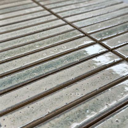 Akari Finger Mosaic Pistachio Gloss 30x30 2x14.5