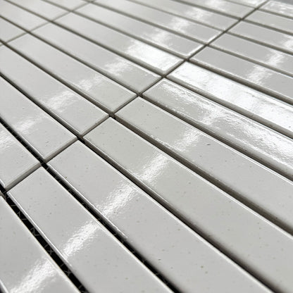 Sabi Finger Mosaic White Glazed Gloss 30x30 2.2x14.7