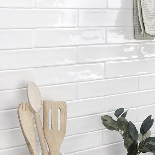 Banksia White Gloss 7.5×30